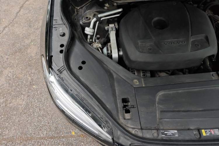 Used Volvo XC90 2018 T6 Zhiya Edition 7-seater Engine Bay Right