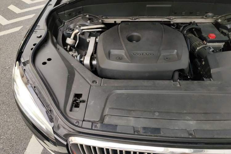 Used Volvo XC90 2018 T6 Zhiyi Edition 7-Seater Engine Bay Right