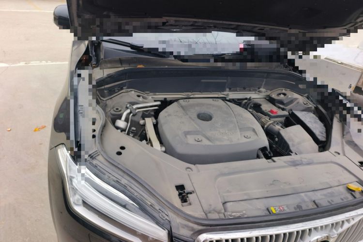 Used Volvo XC90 2018 T6 Prestige 7-Seater Engine Bay Right