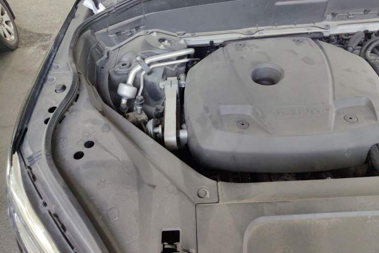 Used Volvo XC90 2018 T6 Zhiya Edition 7-seater Engine Bay Right