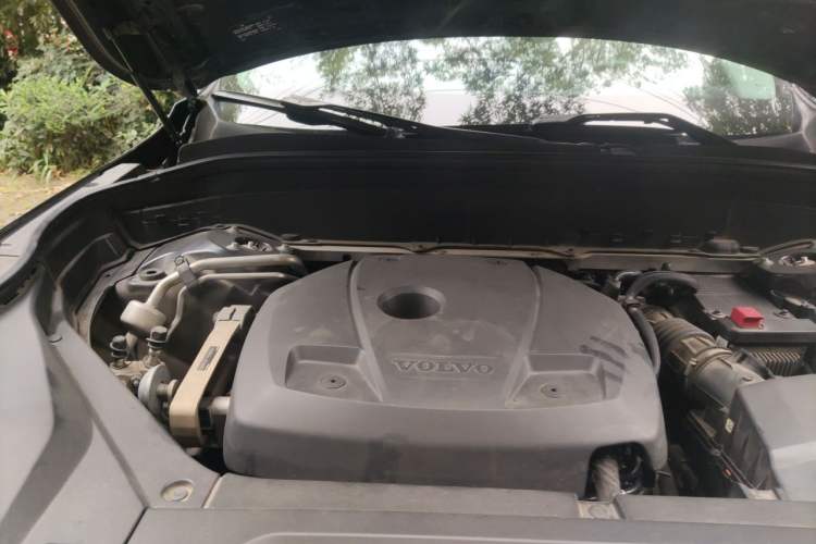 Used Volvo XC90 2018 T6 Zhiya Edition 7-seater Engine Bay Right