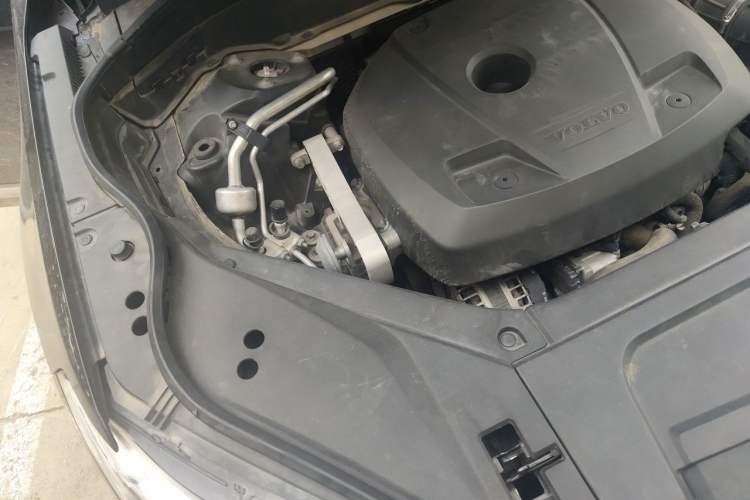 Used Volvo XC90 2018 T6 Zhiya Edition 7-seater Engine Bay Right