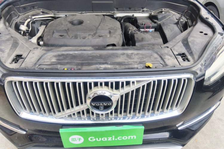 Used Volvo XC90 2018 T6 Zhiyi Edition 5-seater Engine Bay