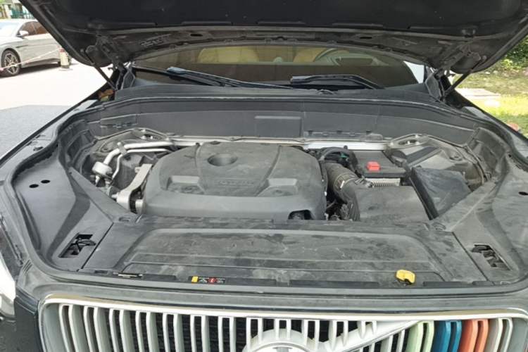 Used Volvo XC90 2018 T6 Zhiya Edition 7-seater Engine Bay