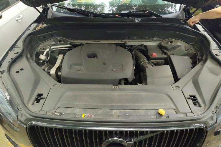 Used Volvo XC90 2018 T6 Zhiya Edition 7-seater Engine Bay