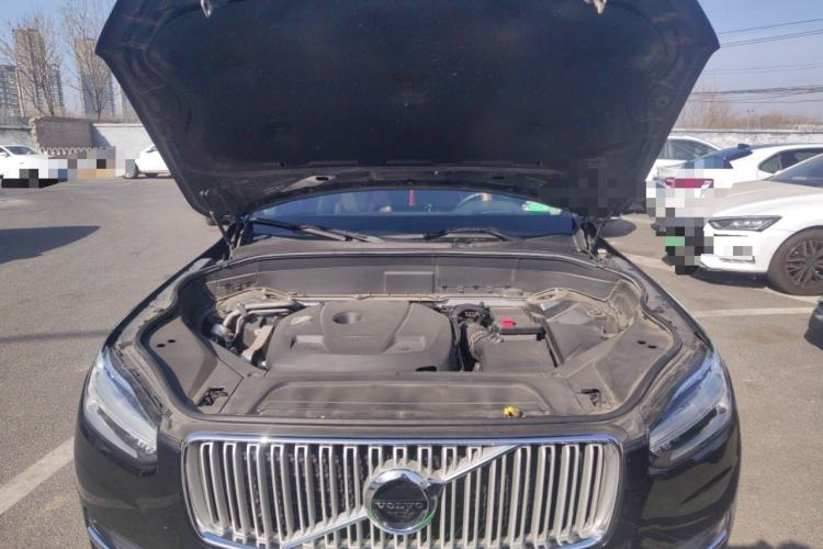 Used Volvo XC90 2018 T6 Zhiyi Edition 7-Seater Engine Bay