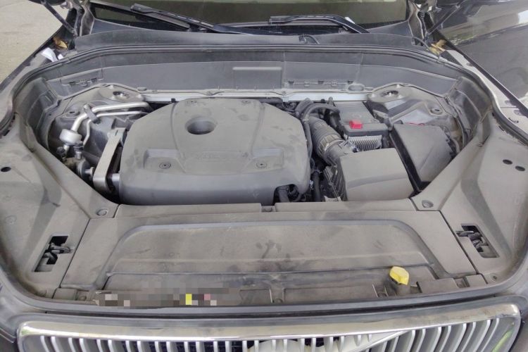 Used Volvo XC90 2018 T6 Zhiya Edition 7-seater Engine Bay