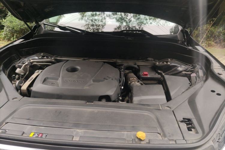 Used Volvo XC90 2018 T6 Zhiya Edition 7-seater Engine Bay