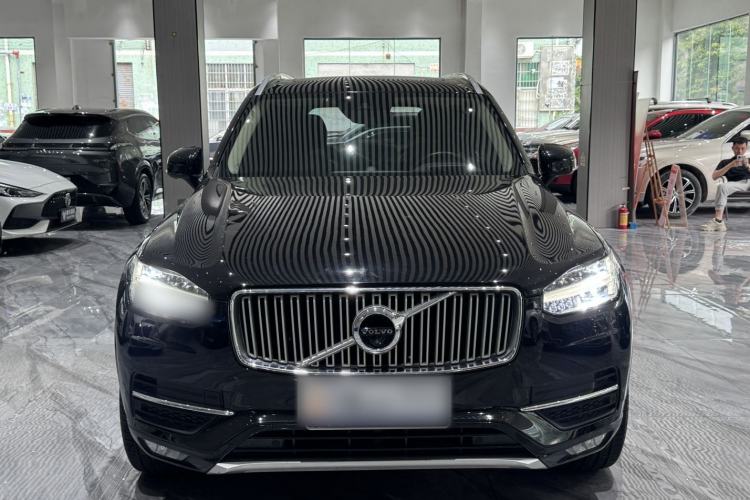 Used Volvo XC90 2018 T6 Prestige 7-Seater Exterior 2