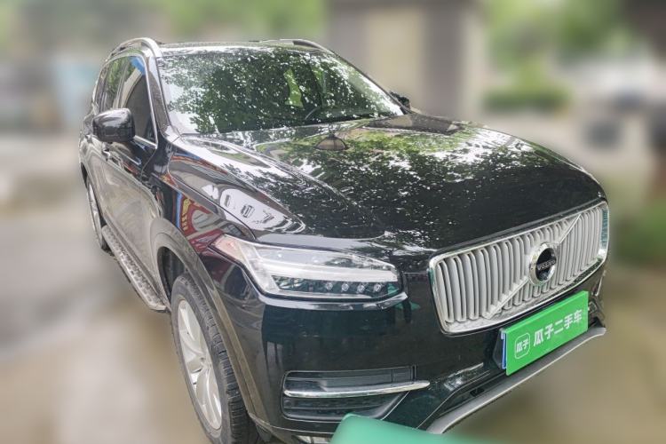 Used Volvo XC90 2018 T6 Zhiyi Edition 7-Seater Front Right 45 Deg
