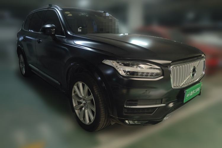 Used Volvo XC90 2018 T6 Zhiyi Edition 7-Seater Front Right 45 Deg