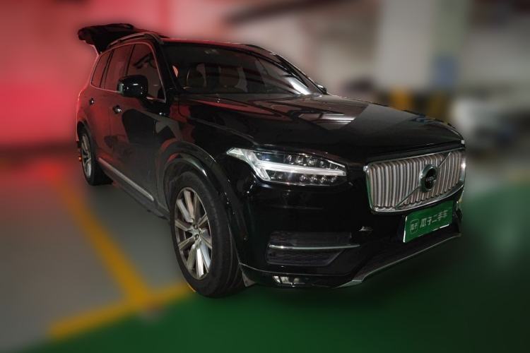 Used Volvo XC90 2018 T6 Zhiya Edition 7-seater Front Right 45 Deg