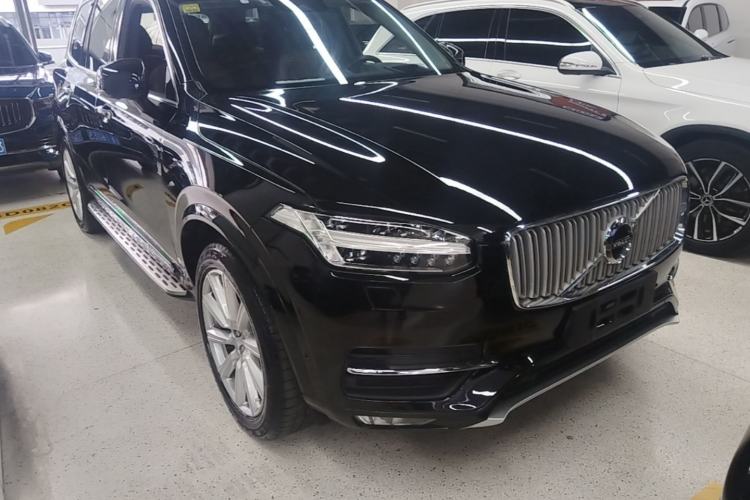 Used Volvo XC90 2018 T6 Zhiya Edition 7-seater Front Right 45 Deg