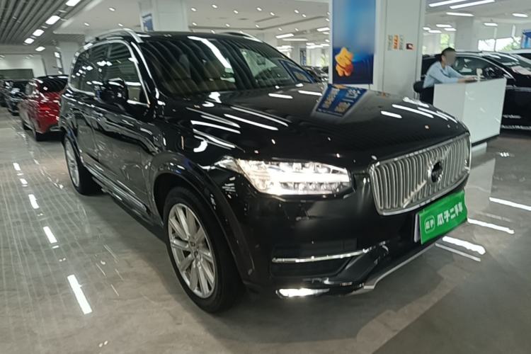 Used Volvo XC90 2018 T6 Zhiya Edition 7-seater Front Right 45 Deg