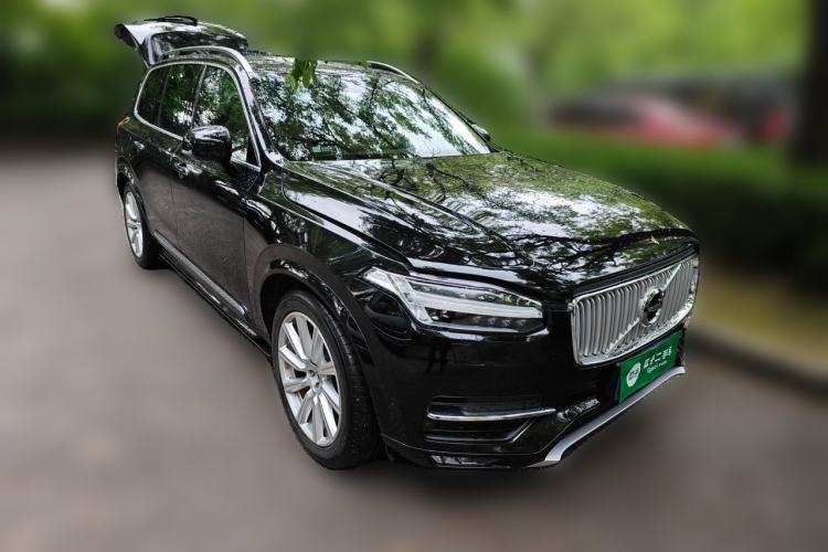 Used Volvo XC90 2018 T6 Zhiya Edition 7-seater Front Right 45 Deg