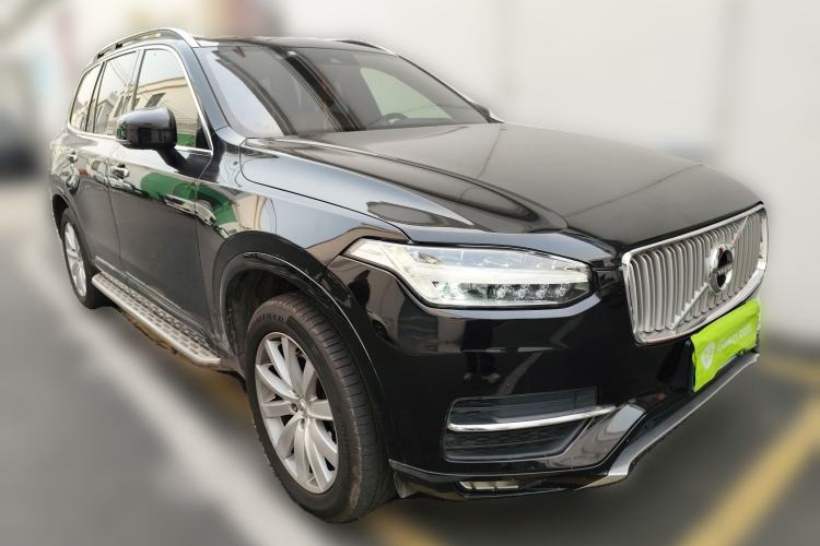 Used Volvo XC90 2018 T6 Zhiyi Edition 7-Seater Front Right 45 Deg