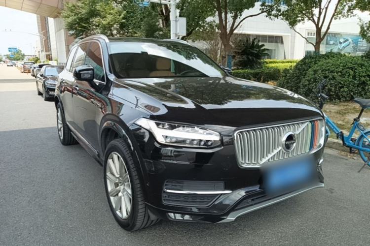 Used Volvo XC90 2018 T6 Zhiya Edition 7-seater Front Right 45 Deg