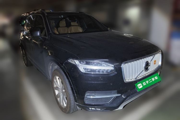Used Volvo XC90 2018 T5 Zhiyi Edition 7-Seater Front Right 45 Deg