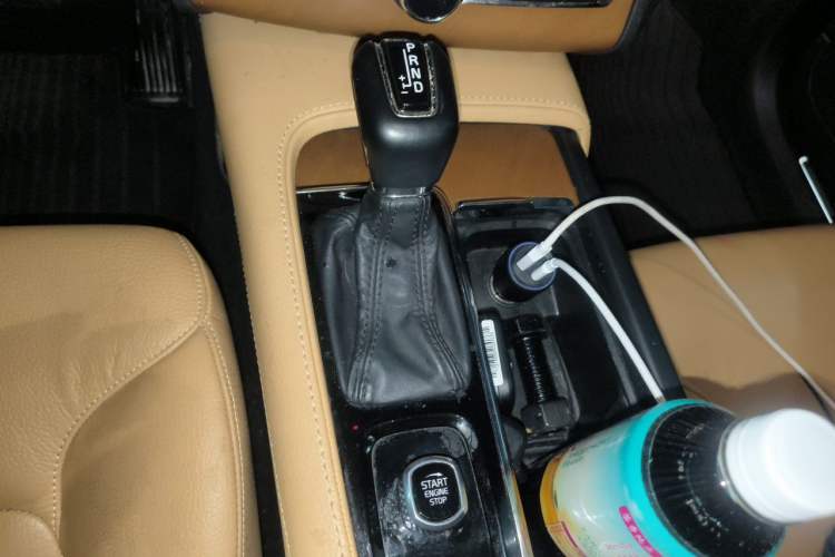 Used Volvo XC90 2018 T5 Zhiyi Edition 7-Seater Gear Lever
