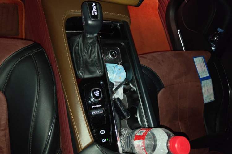 Used Volvo XC90 2018 T6 Zhiya Edition 7-seater Gear Lever