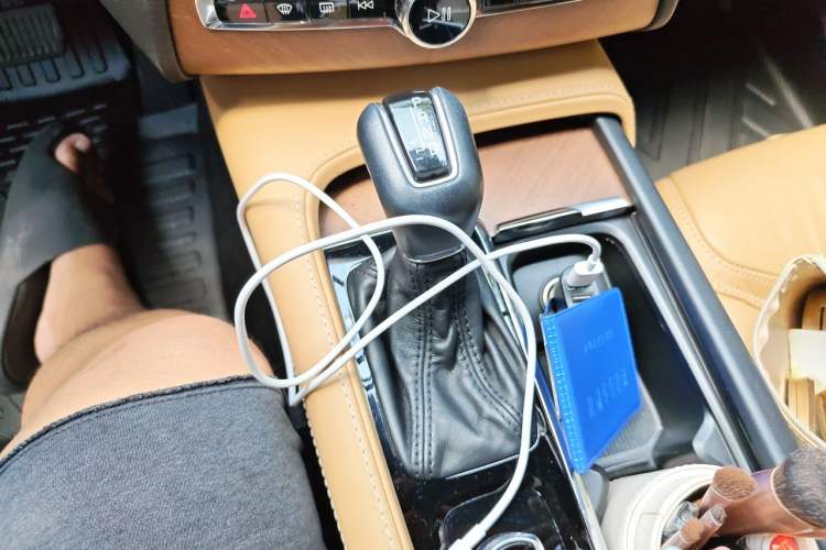 Used Volvo XC90 2018 T6 Zhiya Edition 7-seater Gear Lever