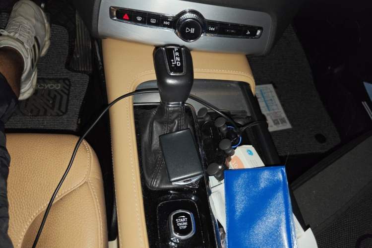 Used Volvo XC90 2018 T5 Zhiyi Edition 7-Seater Gear Lever