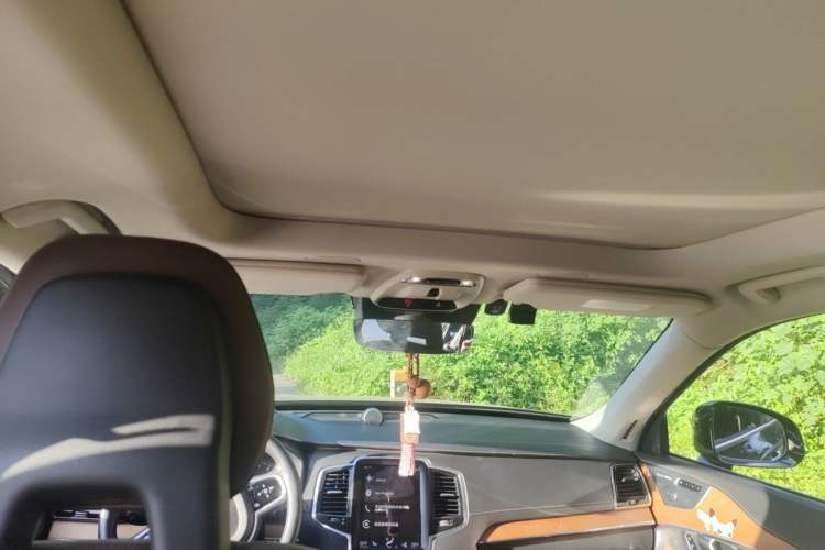 Used Volvo XC90 2018 T6 Prestige 7-Seater Headliner