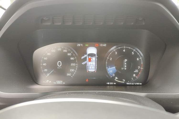 Used Volvo XC90 2018 T6 Zhiyi Edition 7-Seater Instrument Cluster