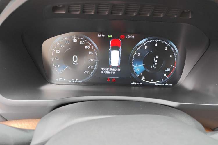 Used Volvo XC90 2018 T6 Prestige 7-Seater Instrument Cluster