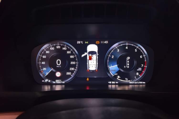 Used Volvo XC90 2018 T6 Zhiyi Edition 7-Seater Instrument Cluster