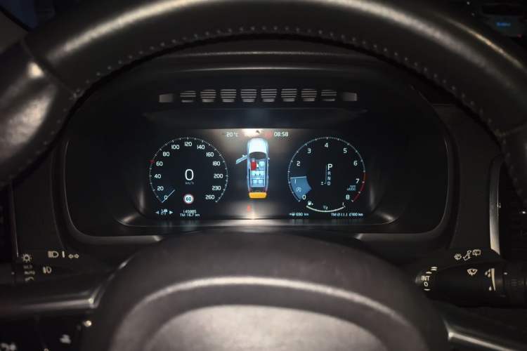 Used Volvo XC90 2018 T6 Zhiya Edition 7-seater Instrument Cluster