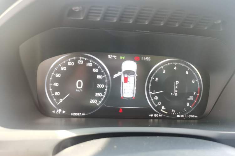 Used Volvo XC90 2018 T6 Zhiyi Edition 7-Seater Instrument Cluster