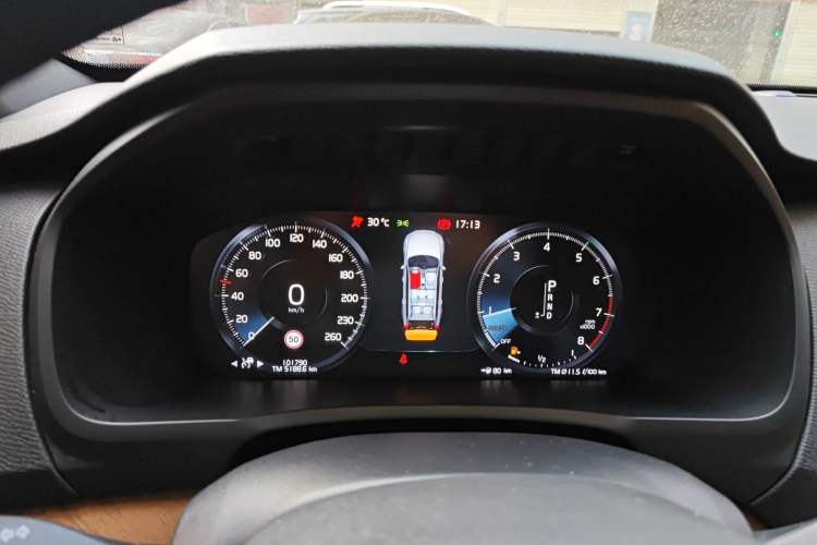 Used Volvo XC90 2018 T6 Zhiya Edition 7-seater Instrument Cluster