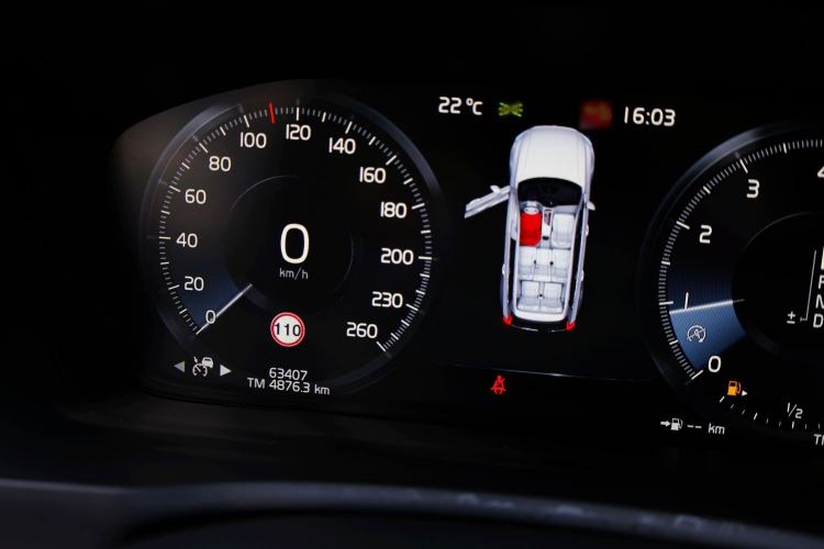 Used Volvo XC90 2018 T6 Zhiya Edition 7-seater Instrument Cluster