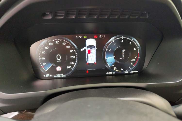 Used Volvo XC90 2018 T6 Zhiyi Edition 7-Seater Instrument Cluster