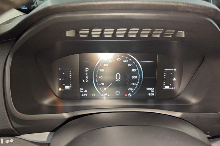 Used Volvo XC90 2018 T5 Zhiyi Edition 5-seater Instrument Cluster