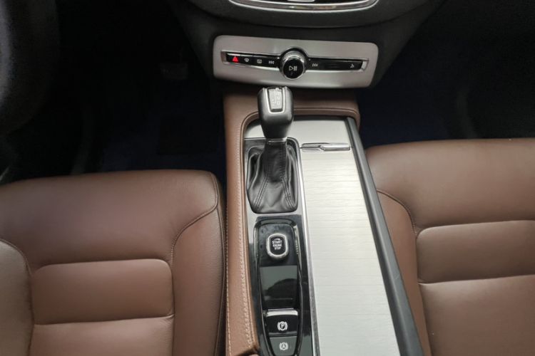 Used Volvo XC90 2018 T5 Zhiyi Edition 5-seater Interior 9