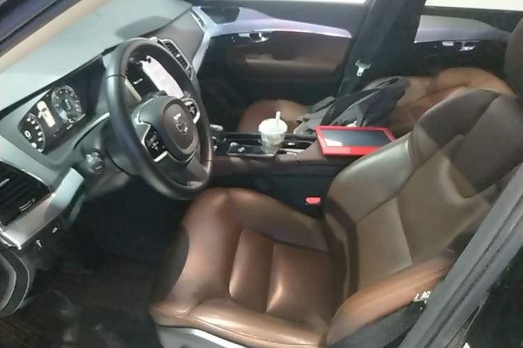 Used Volvo XC90 2018 T6 Zhiyi Edition 7-Seater Left Front Seat