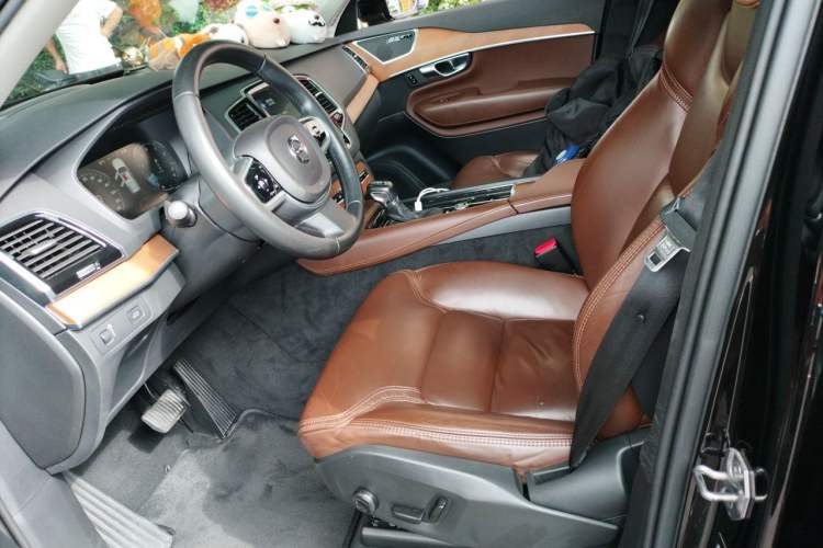 Used Volvo XC90 2018 T6 Zhiya Edition 7-seater Left Front Seat
