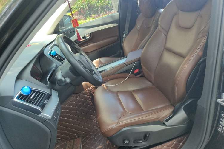 Used Volvo XC90 2018 T6 Zhiyi Edition 5-seater Left Front Seat