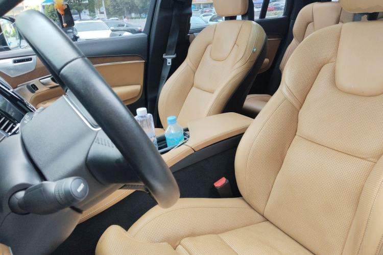 Used Volvo XC90 2018 T6 Prestige 7-Seater Left Front Seat