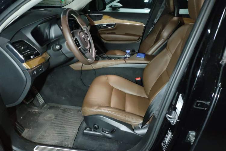 Used Volvo XC90 2018 T6 Zhiyi Edition 5-seater Left Front Seat