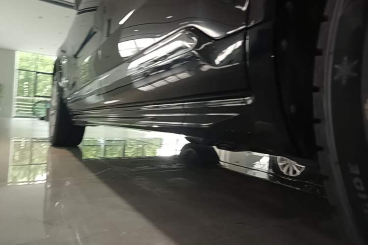 Used Volvo XC90 2018 T6 Zhiya Edition 7-seater Left Side Sill