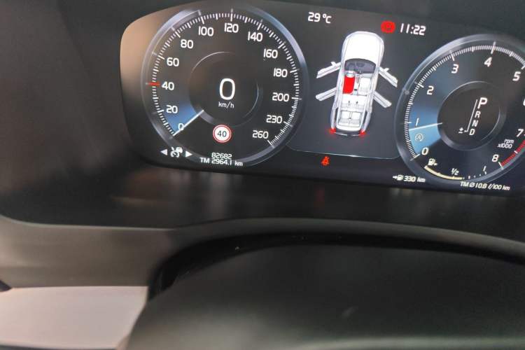 Used Volvo XC90 2018 T6 Zhiya Edition 7-seater Odometer Close Up