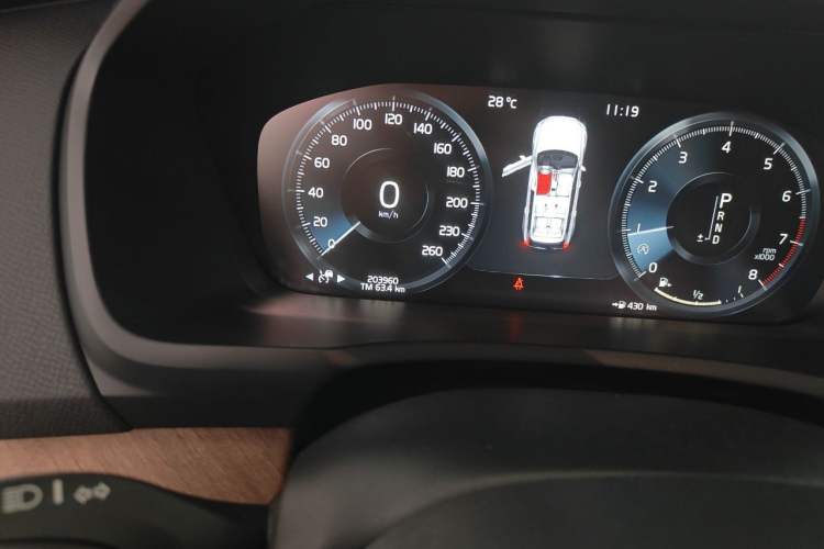 Used Volvo XC90 2018 T6 Zhiya Edition 7-seater Odometer Close Up