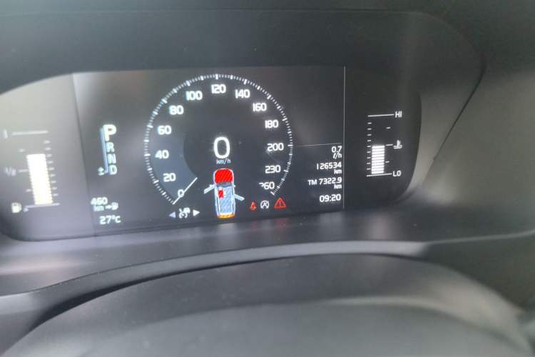 Used Volvo XC90 2018 T5 Zhiyi Edition 7-Seater Odometer Close Up