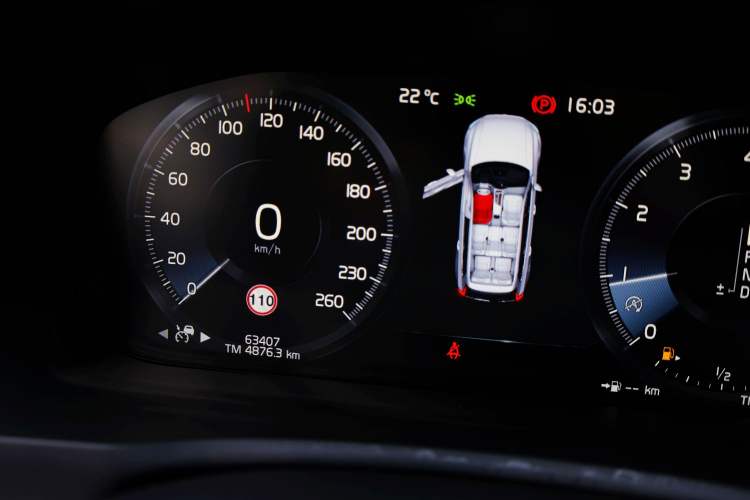 Used Volvo XC90 2018 T6 Zhiya Edition 7-seater Odometer Close Up