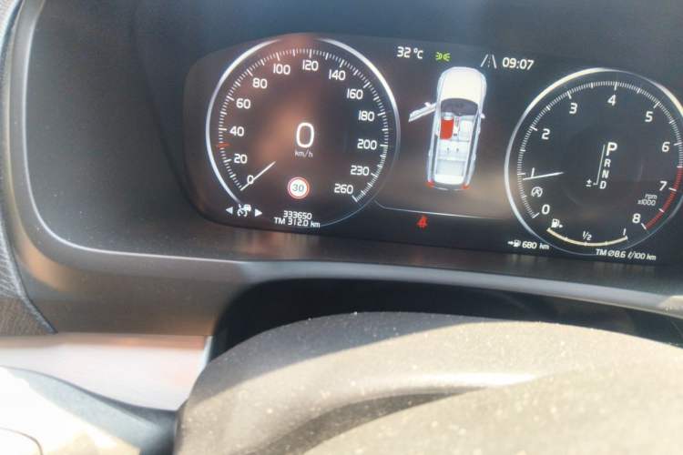 Used Volvo XC90 2018 T6 Zhiyi Edition 5-seater Odometer Close Up