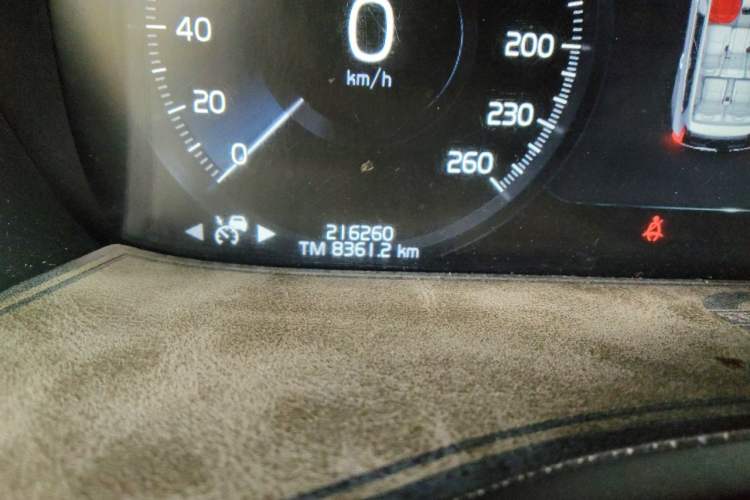 Used Volvo XC90 2018 T6 Zhiya Edition 7-seater Odometer Close Up