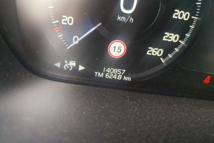 Used Volvo XC90 2018 T6 Zhiya Edition 7-seater Odometer Close Up
